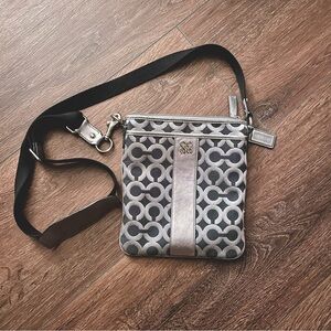 Coach Julia Black Silver OP ART Signature & Leather Crossbody Purse